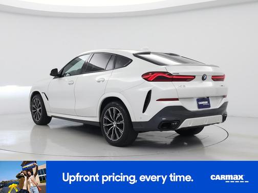 White 2022 BMW X6 xDrive40i
