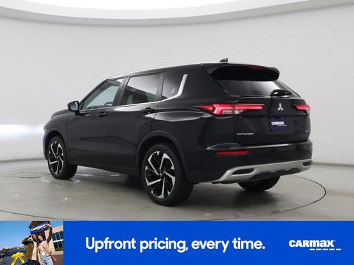 2022 Mitsubishi Outlander SE