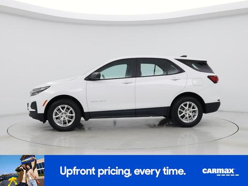 White 2022 Chevrolet Equinox LS