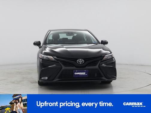 Black 2024 Toyota Camry SE