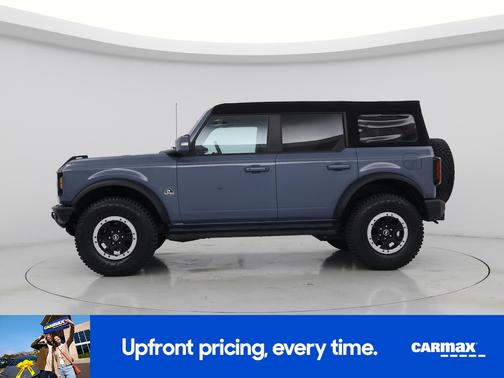 Blue 2023 Ford Bronco Outer Banks
