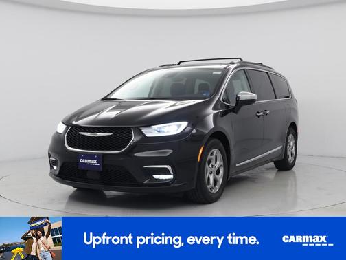 Black 2023 Chrysler Pacifica Limited