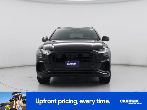 2021 Audi Q8 Premium Plus