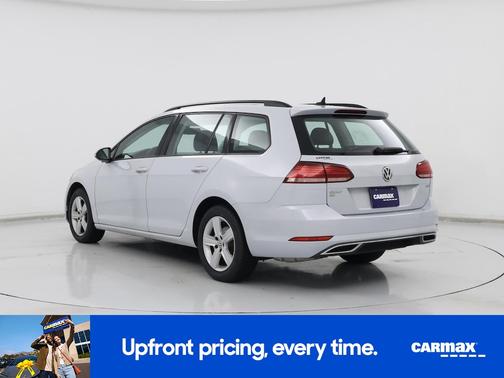 2018 Volkswagen Golf SE