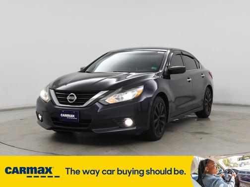 2017 Nissan Altima SV