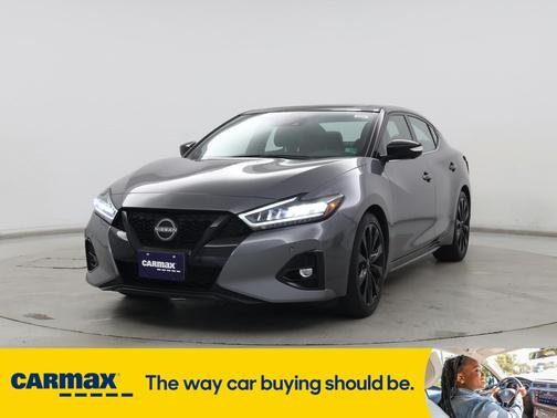 2023 Nissan Maxima SR