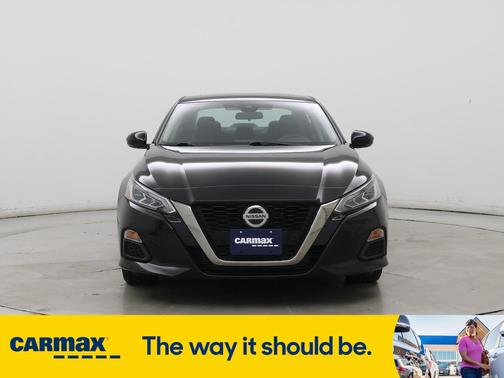 2020 Nissan Altima SR