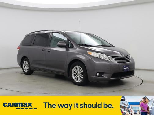 2014 Toyota Sienna XLE