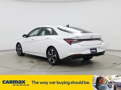 2022 Hyundai ELANTRA HEV Limited