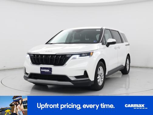 2022 Kia Carnival LX