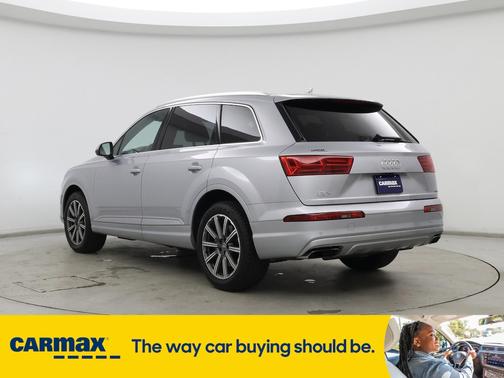 2019 Audi Q7 Premium Plus