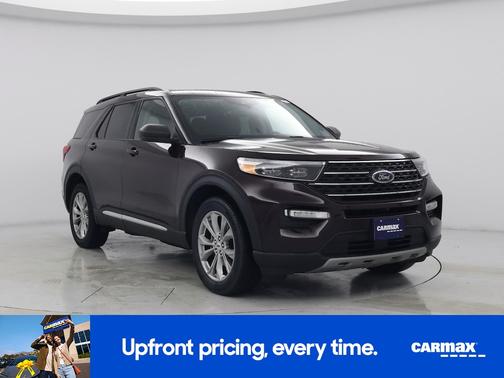 Red 2023 Ford Explorer XLT
