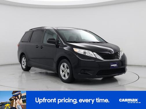 2017 Toyota Sienna LE