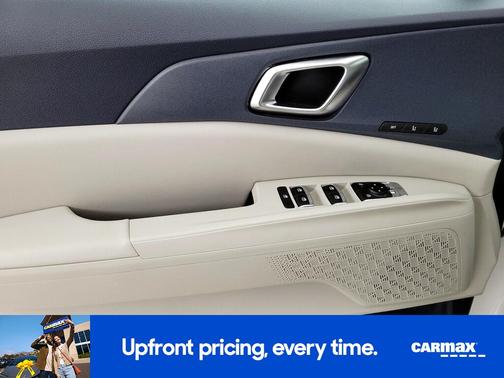 2025 Kia Carnival EX