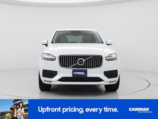 2021 Volvo XC90 T6 Momentum
