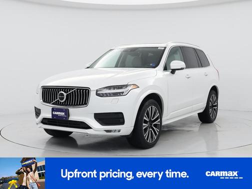 2021 Volvo XC90 T6 Momentum