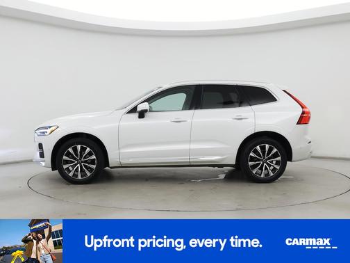 2023 Volvo XC60 B5 Plus Bright Theme