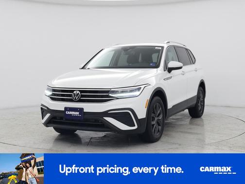 White 2022 Volkswagen Tiguan SE