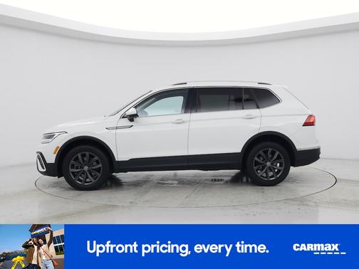 White 2022 Volkswagen Tiguan SE