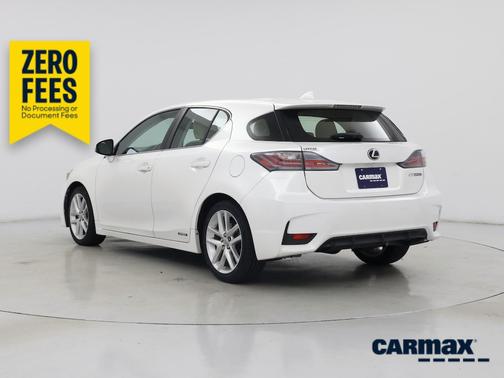 White 2016 Lexus CT 200h