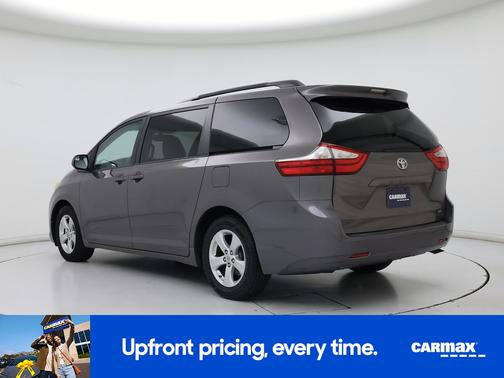 2015 Toyota Sienna LE