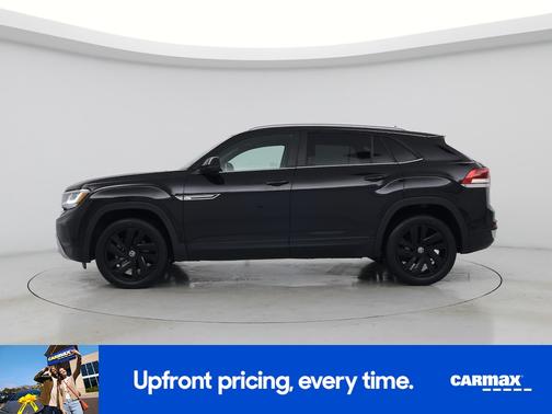 Black 2021 Volkswagen Atlas Cross Sport SE w/Tech