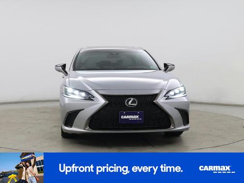 2023 Lexus ES 300h F-SPORT Handling