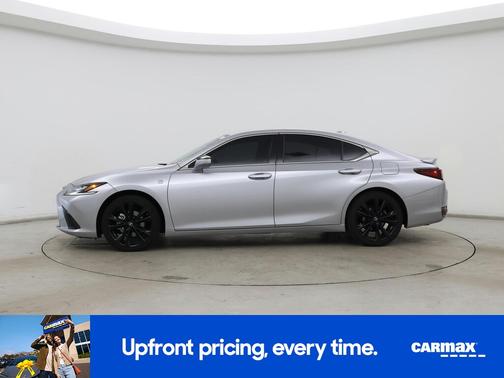 2023 Lexus ES 300h F-SPORT Handling