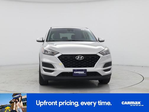 Silver 2019 Hyundai TUCSON SE
