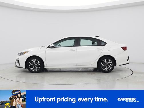 White 2021 Kia Forte LXS