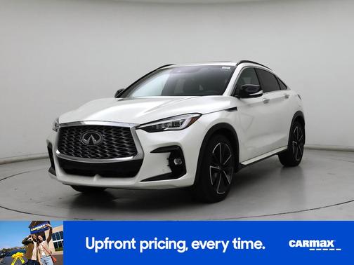 2022 INFINITI QX55 Essential