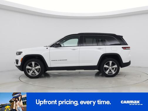 White 2022 Jeep Grand Cherokee Trailhawk