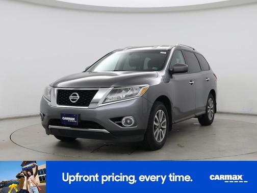 2016 Nissan Pathfinder SV