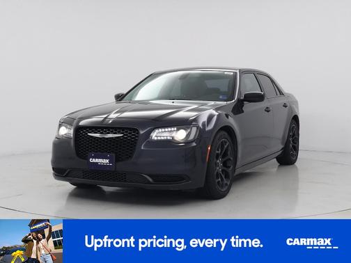 2019 Chrysler 300 Touring