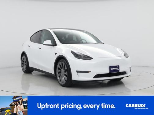 White 2024 Tesla Model Y Performance