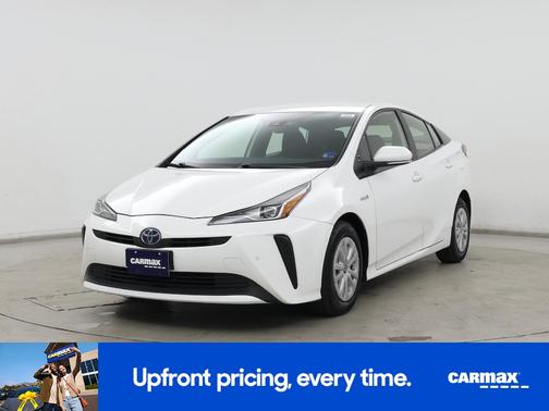 2022 Toyota Prius LE