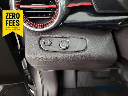 Gray 2025 Chevrolet Trax 2RS