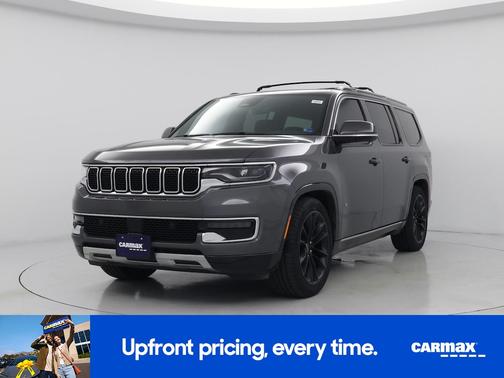 Gray 2022 Jeep Wagoneer Series III