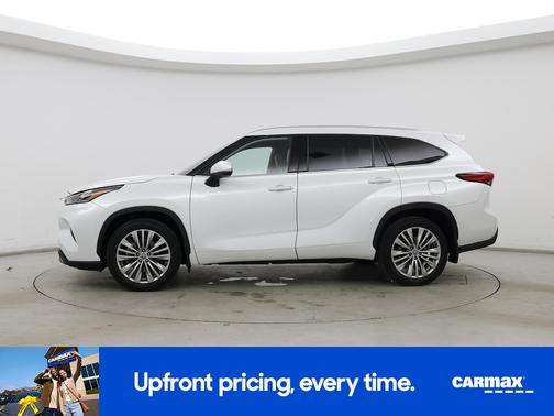 2022 Toyota Highlander Platinum