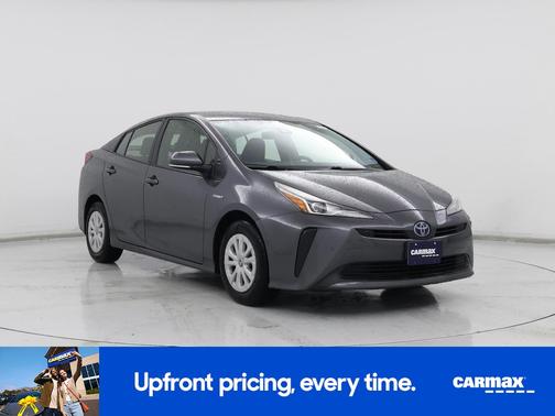 2022 Toyota Prius LE