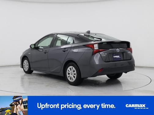 2022 Toyota Prius LE