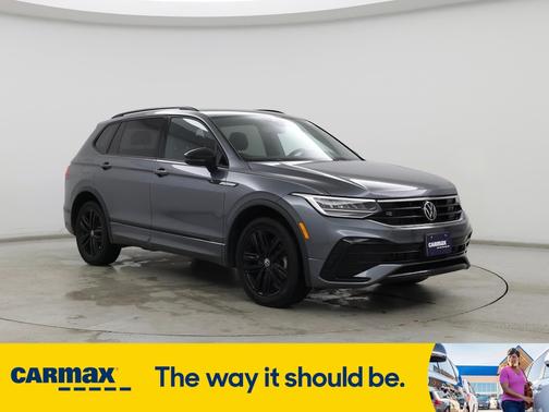2022 Volkswagen Tiguan SE R-Line Black