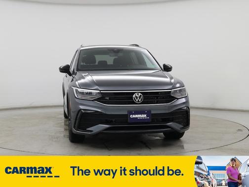 2022 Volkswagen Tiguan SE R-Line Black