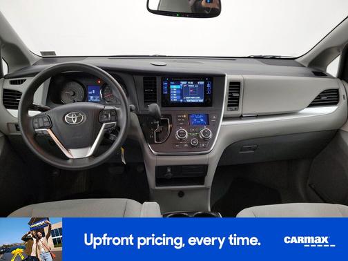 2015 Toyota Sienna LE