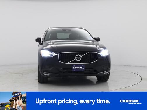 Black 2021 Volvo XC60 T6 Momentum