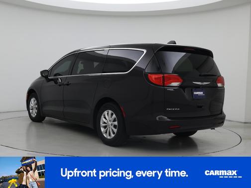 2019 Chrysler Pacifica LX