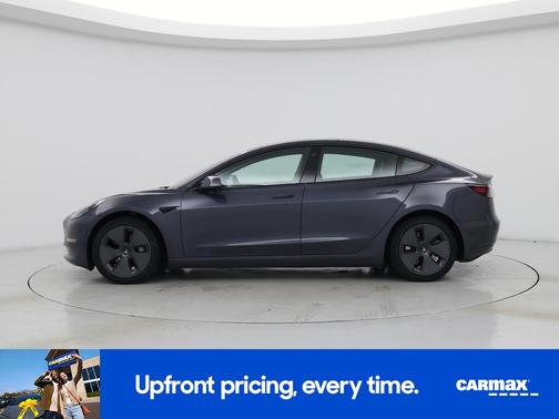 Gray 2022 Tesla Model 3 Long Range