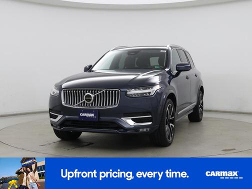 2023 Volvo XC90 B5 Plus