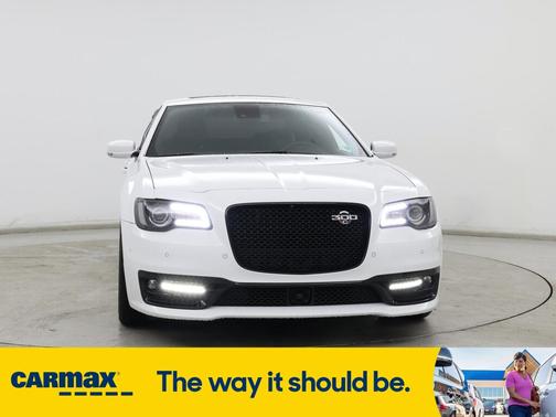2023 Chrysler 300 C
