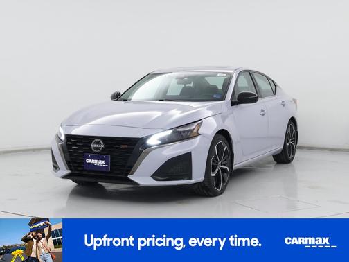 2023 Nissan Altima SR